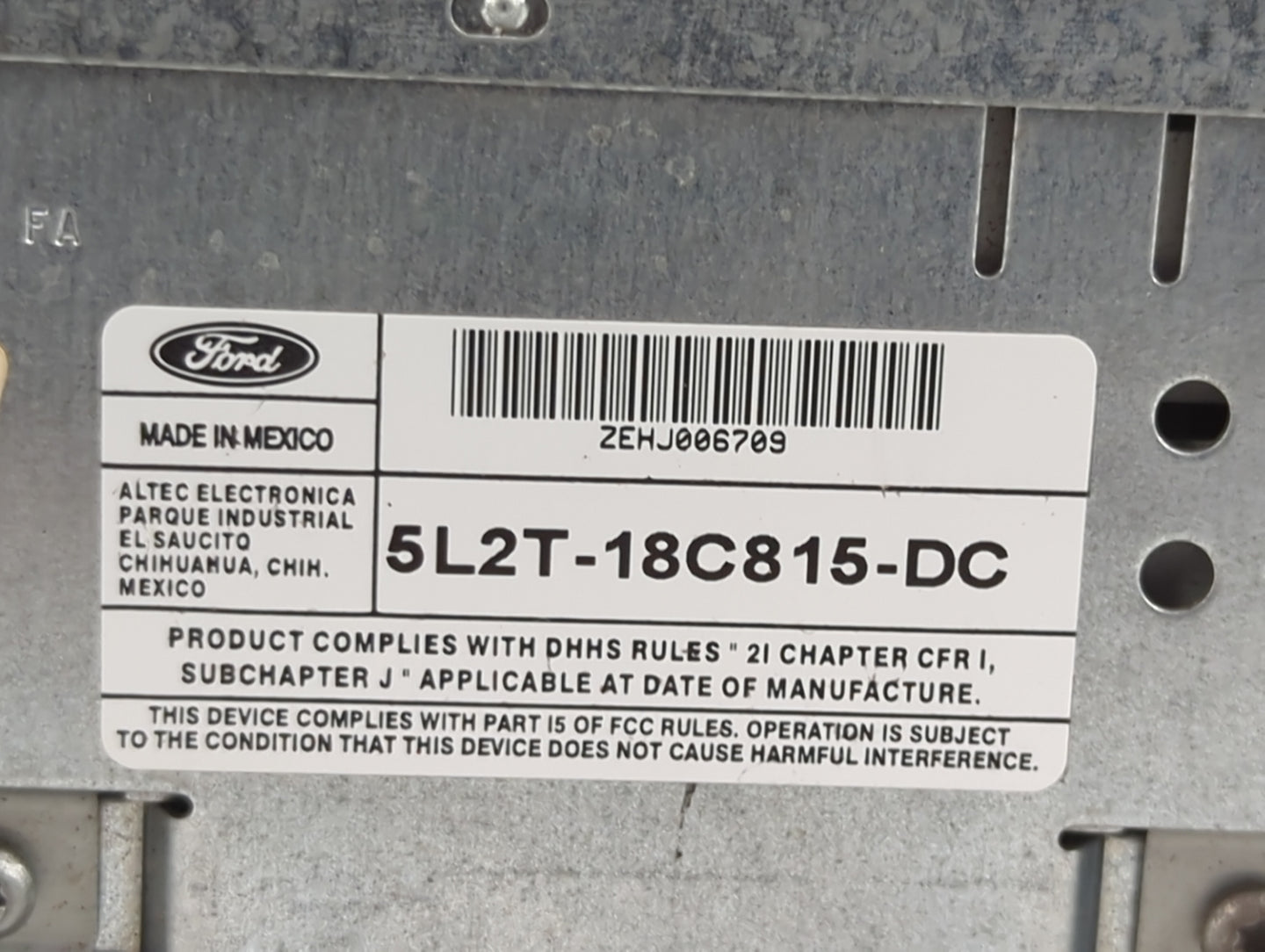 2005 Ford Explorer Radio AM FM Cd Player Receiver Replacement P/N:5L2T-18C815-DC Fits OEM Used Auto Parts - Oemusedautoparts
