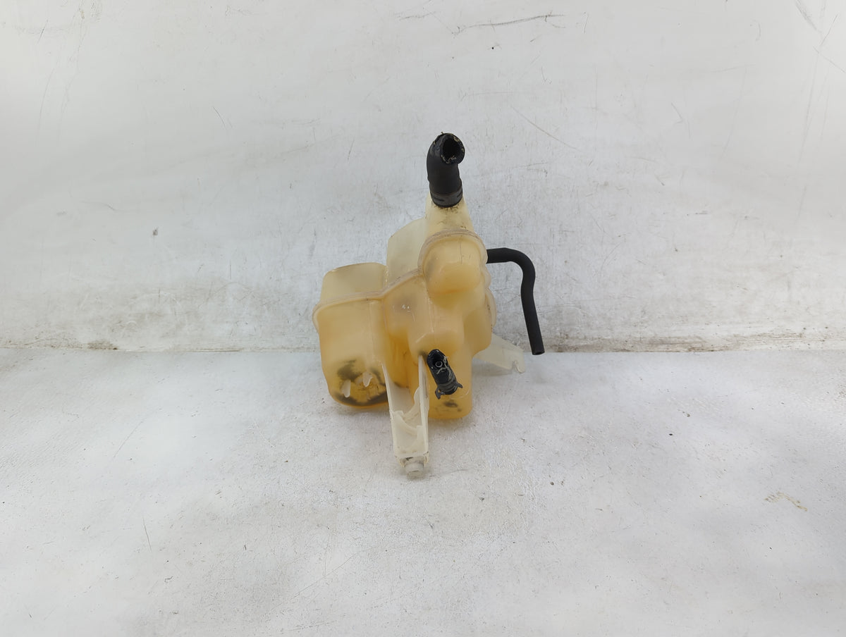 2002-2005 Ford Explorer Radiator Coolant Overflow Expansion Tank Bottle 1466965 - Oemusedautoparts1.com