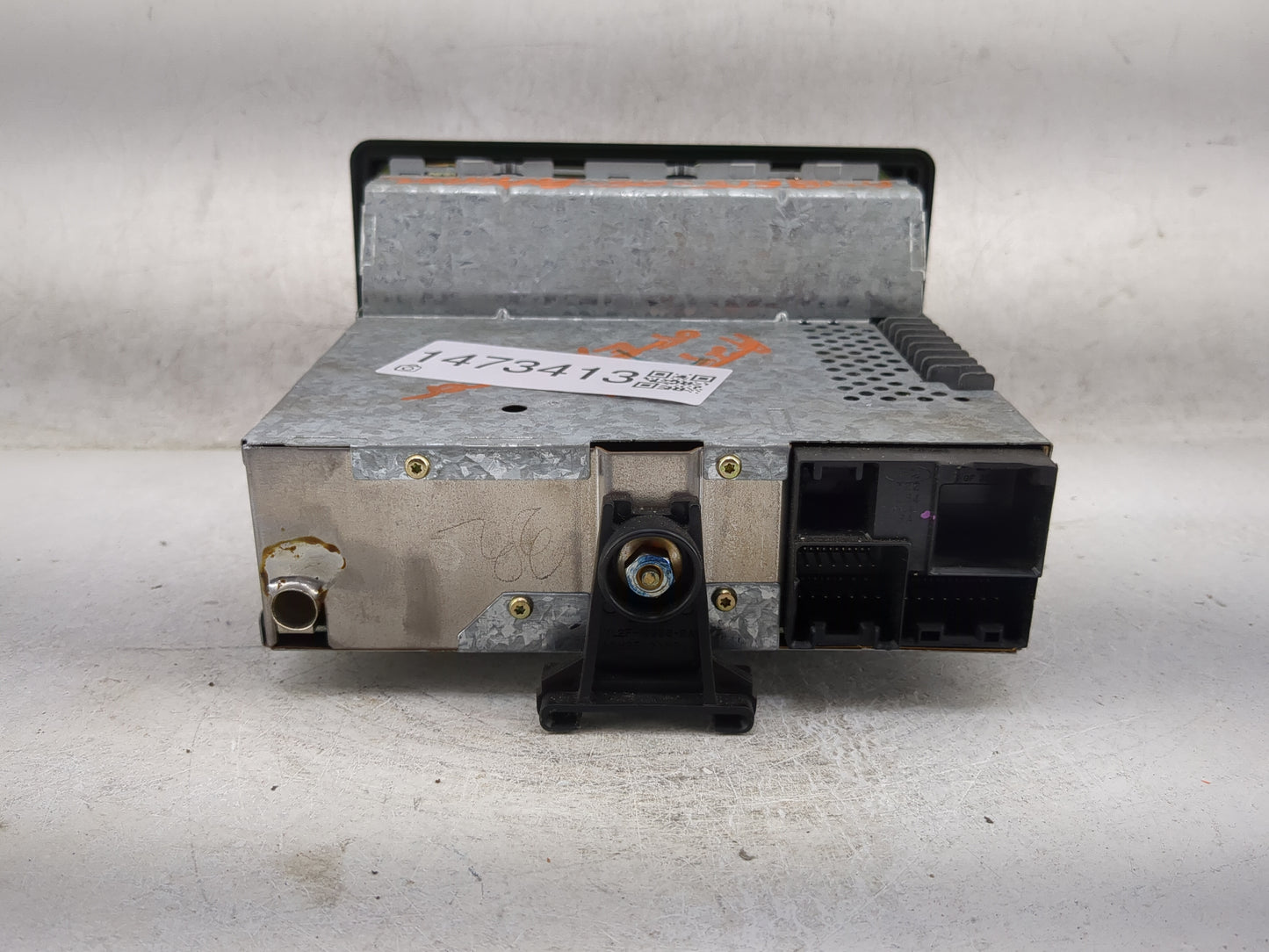 2004-2005 Ford Explorer Radio AM FM Cd Player Receiver Replacement P/N:4L2T-18C815-EA Fits Fits 2001 2002 2003 2004 2005 OEM