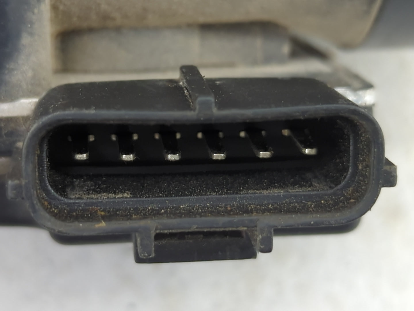 1999-2003 Ford Explorer Mass Air Flow Meter Maf 1488350 - Oemusedautoparts1.com
