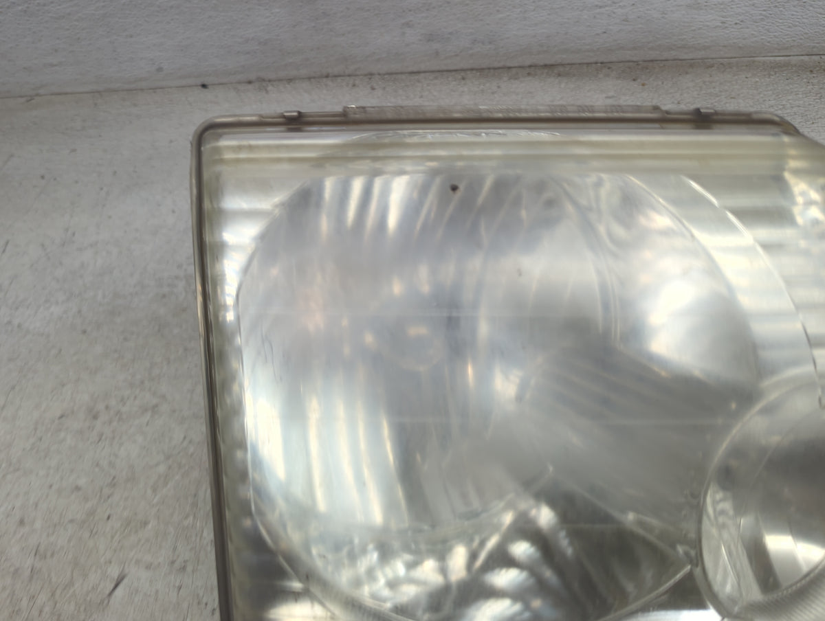 2005 Ford Explorer Passenger Right Oem Head Light Headlight Lamp 1500015 - Oemusedautoparts1.com