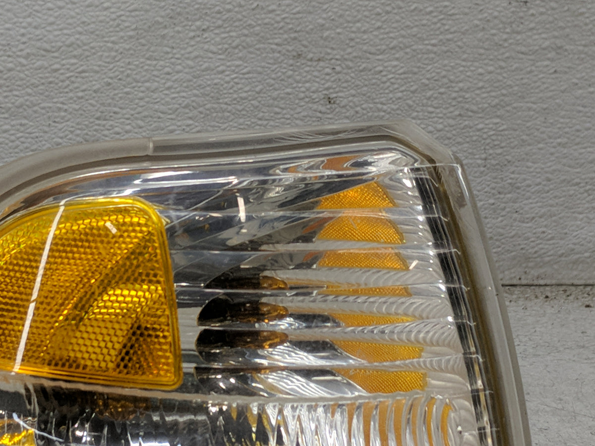 Ford Explorer Passenger Right Oem Head Light Headlight Lamp 1500043 - Oemusedautoparts1.com