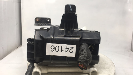 2001-2005 Ford Explorer Fusebox Fuse Box Panel Relay Module Fits Fits 2001 2002 2003 2004 2005 OEM Used Auto Parts