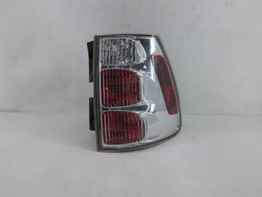 2002-2005 Ford Explorer Tail Light Assembly Passenger Right OEM P/N:5480780 1L2X-13B504-B Fits Fits 2002 2003 2004 2005 OEM 