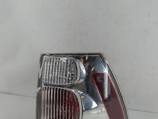 2002-2005 Ford Explorer Tail Light Assembly Passenger Right OEM P/N:5480780 1L2X-13B504-B Fits Fits 2002 2003 2004 2005 OEM Used Auto Parts