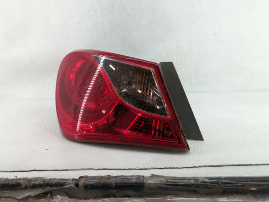 2002-2005 Ford Explorer Tail Light Assembly Driver Left OEM P/N:1L2X-13B505-B Fits Fits 2002 2003 2004 2005 OEM Used Auto Pa