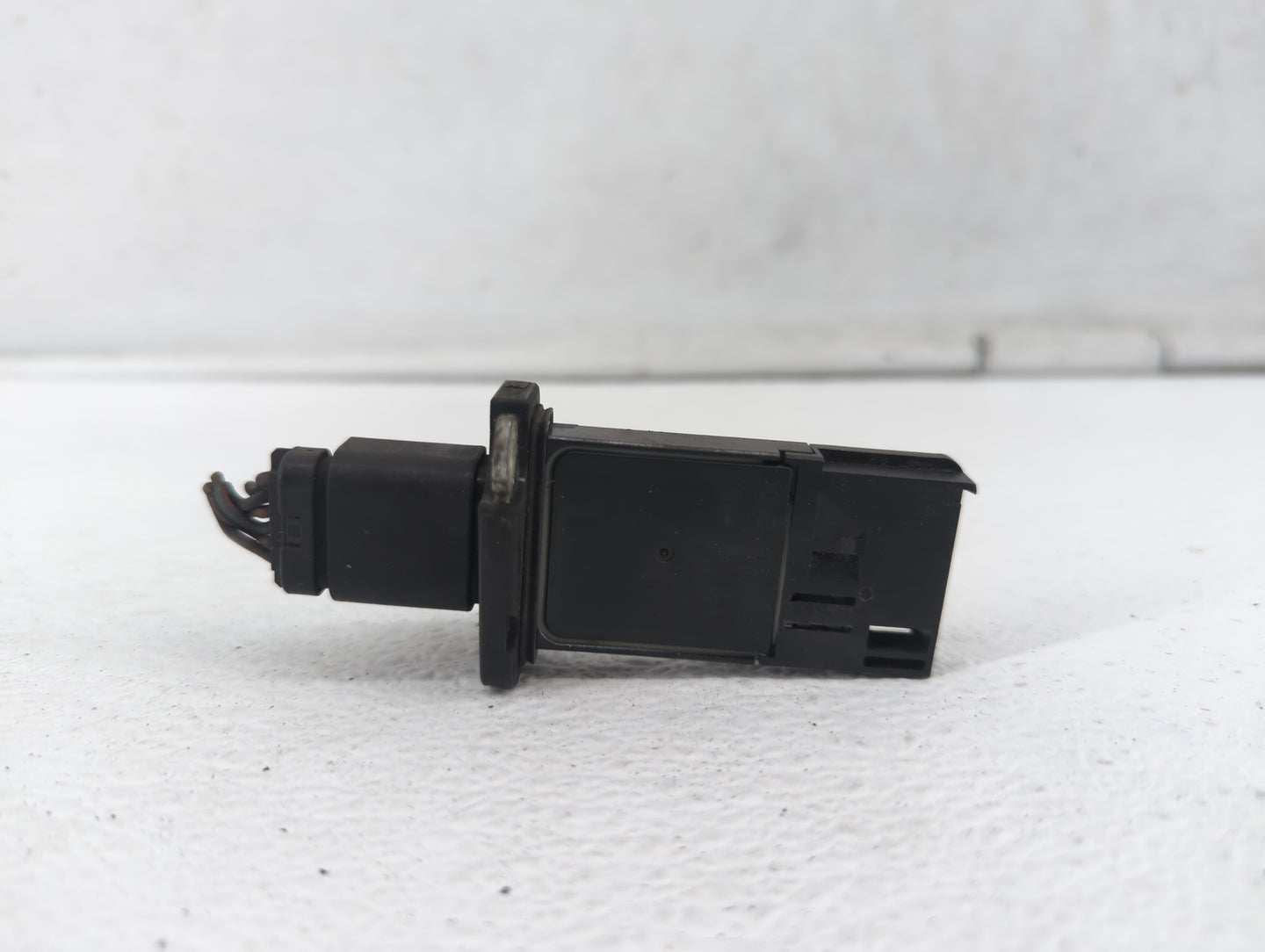 2004-2012 Ford Explorer Mass Air Flow Meter Maf - Oemusedautoparts1.com