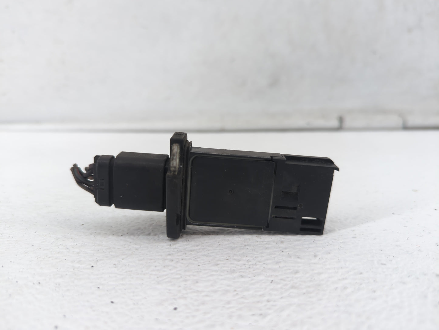 2004-2012 Ford Explorer Mass Air Flow Meter Maf - Oemusedautoparts1.com