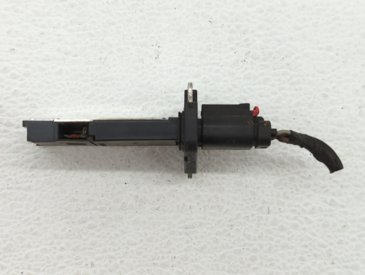 2002-2005 Ford Explorer Mass Air Flow Meter Maf Sensor - Oemusedautoparts1.com