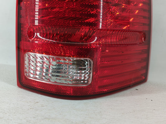 2002-2005 Ford Explorer Tail Light Assembly Passenger Right OEM P/N:5480780 1L2X-13B504-B Fits Fits 2002 2003 2004 2005 OEM Used Auto Parts