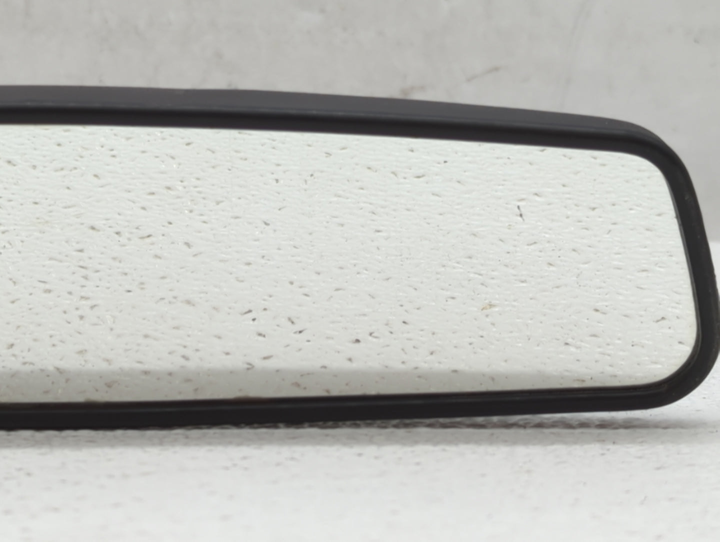 2005 Ford Explorer Interior Rear View Mirror Replacement OEM P/N:E8011083 Fits OEM Used Auto Parts - Oemusedautoparts1.com