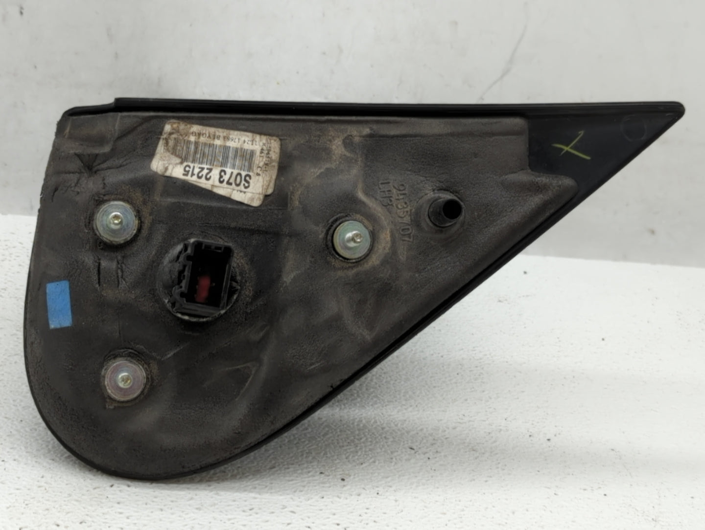 2002-2005 Ford Explorer Driver Side View Mirror - Left Door Mirror OEM Used - Oemusedautoparts1.com