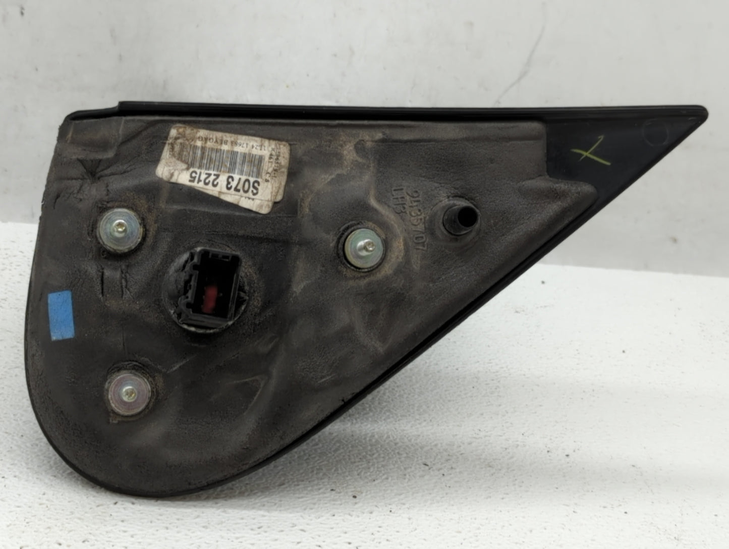 2002-2005 Ford Explorer Driver Side View Mirror - Left Door Mirror OEM Used - Oemusedautoparts1.com