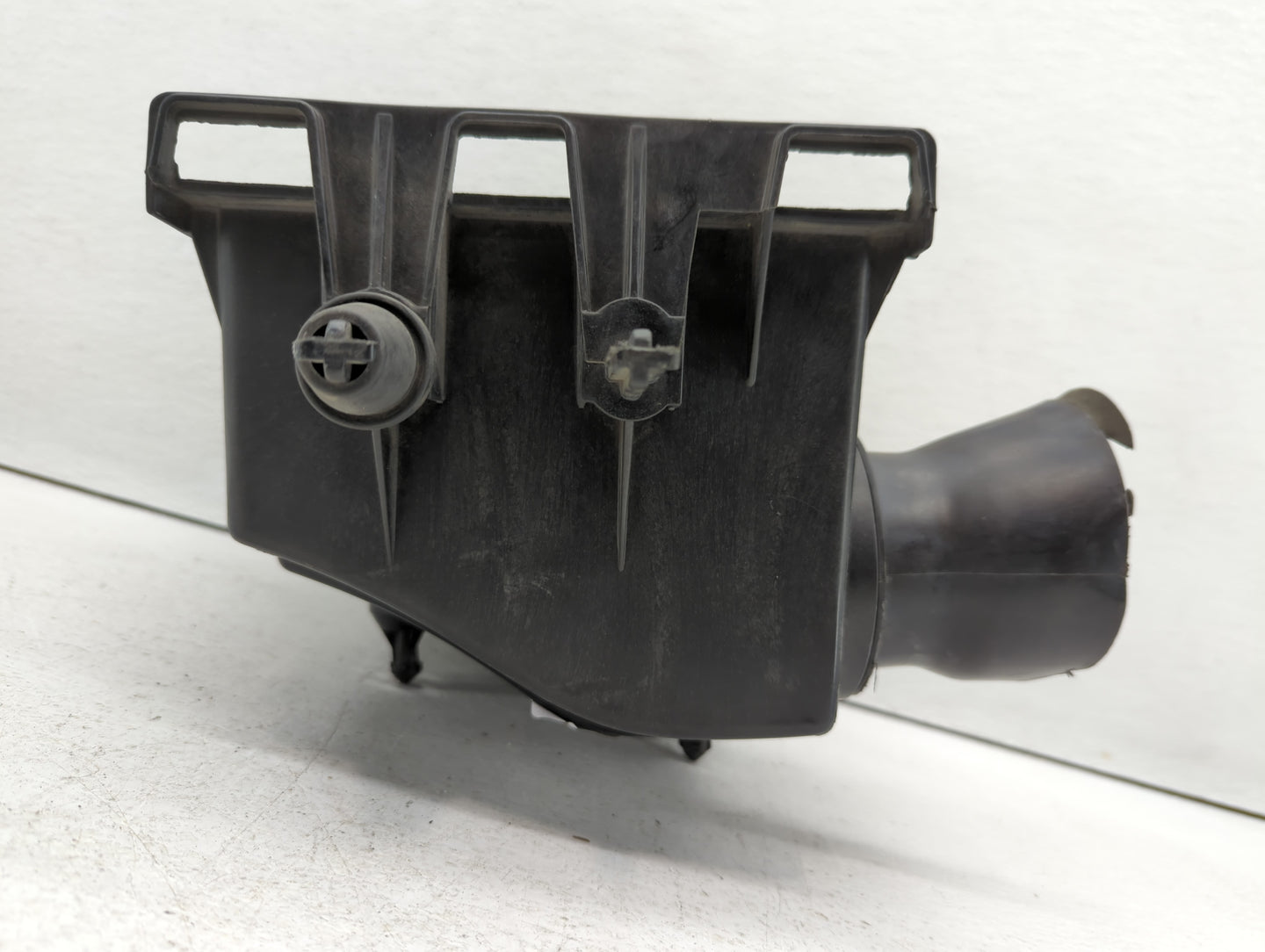 2002-2005 Ford Explorer Air Cleaner Intake-duct Hose Tube - Oemusedautoparts1.com