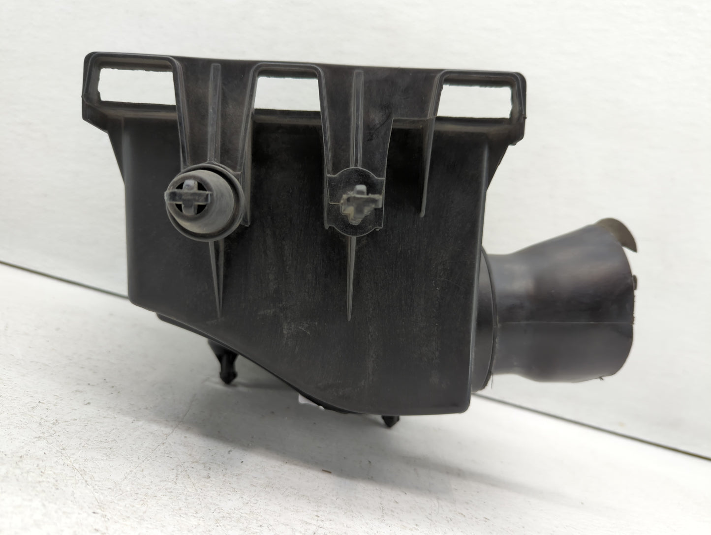 2002-2005 Ford Explorer Air Cleaner Intake-duct Hose Tube - Oemusedautoparts1.com