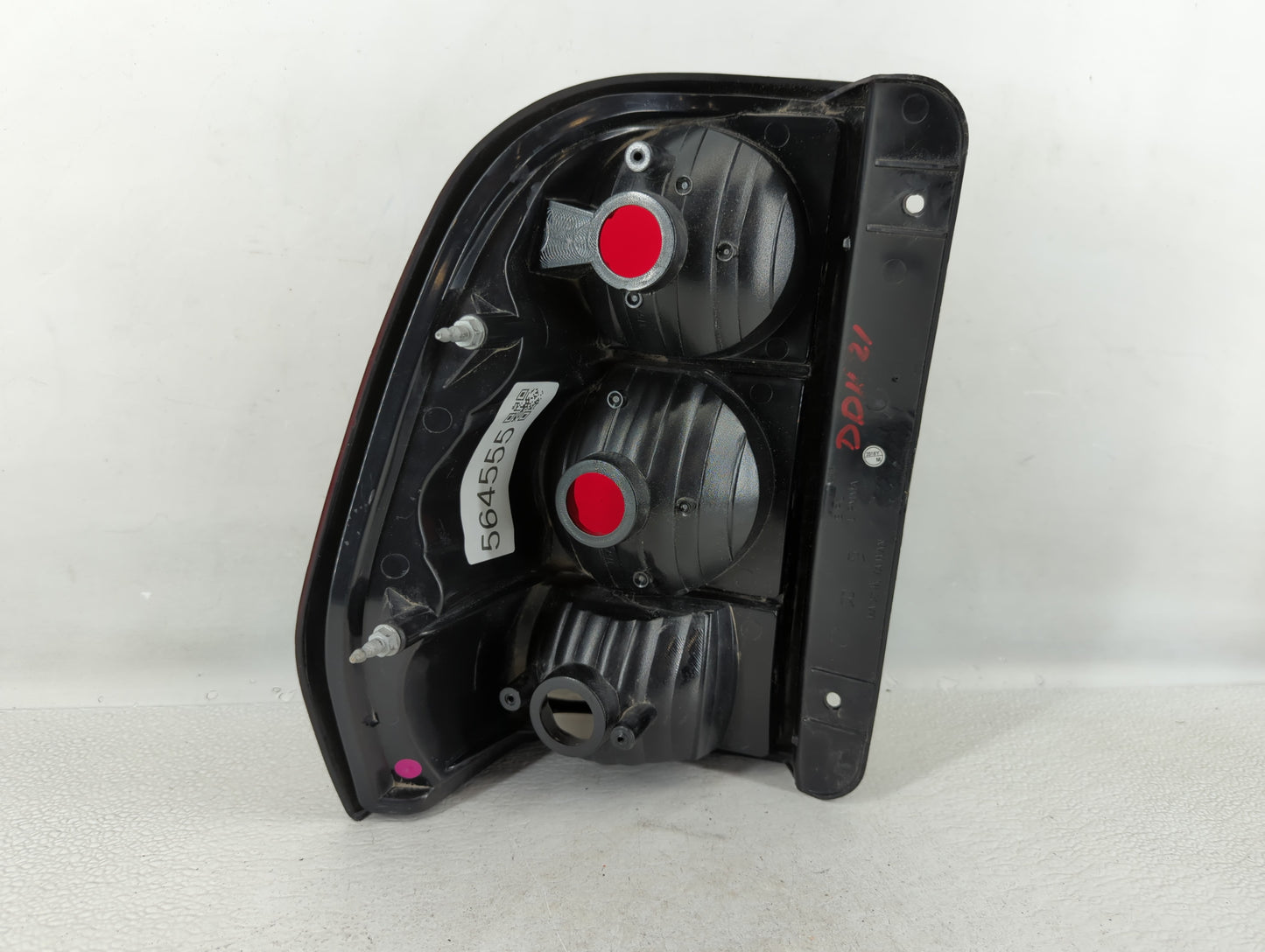 2001-2005 Ford Explorer Tail Light Assembly Passenger Right OEM Fits Fits 2001 2002 2003 2004 2005 OEM Used Auto Parts - Oem