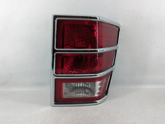 compare product 2001-2005 Ford Explorer Tail Light Assembly Passenger Right OEM P/N:400322 55079012AC Fits Fits 2001 2002 2003 2004 2005 OEM Used Auto Parts
