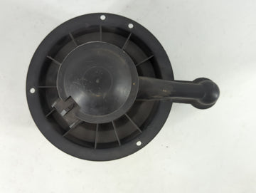 2002-2005 Ford Explorer Rear Heater AC Blower Motor P/N:VP5L2H 19D583 AA Fits Fits 2002 2003 2004 2005 OEM Used Auto Parts