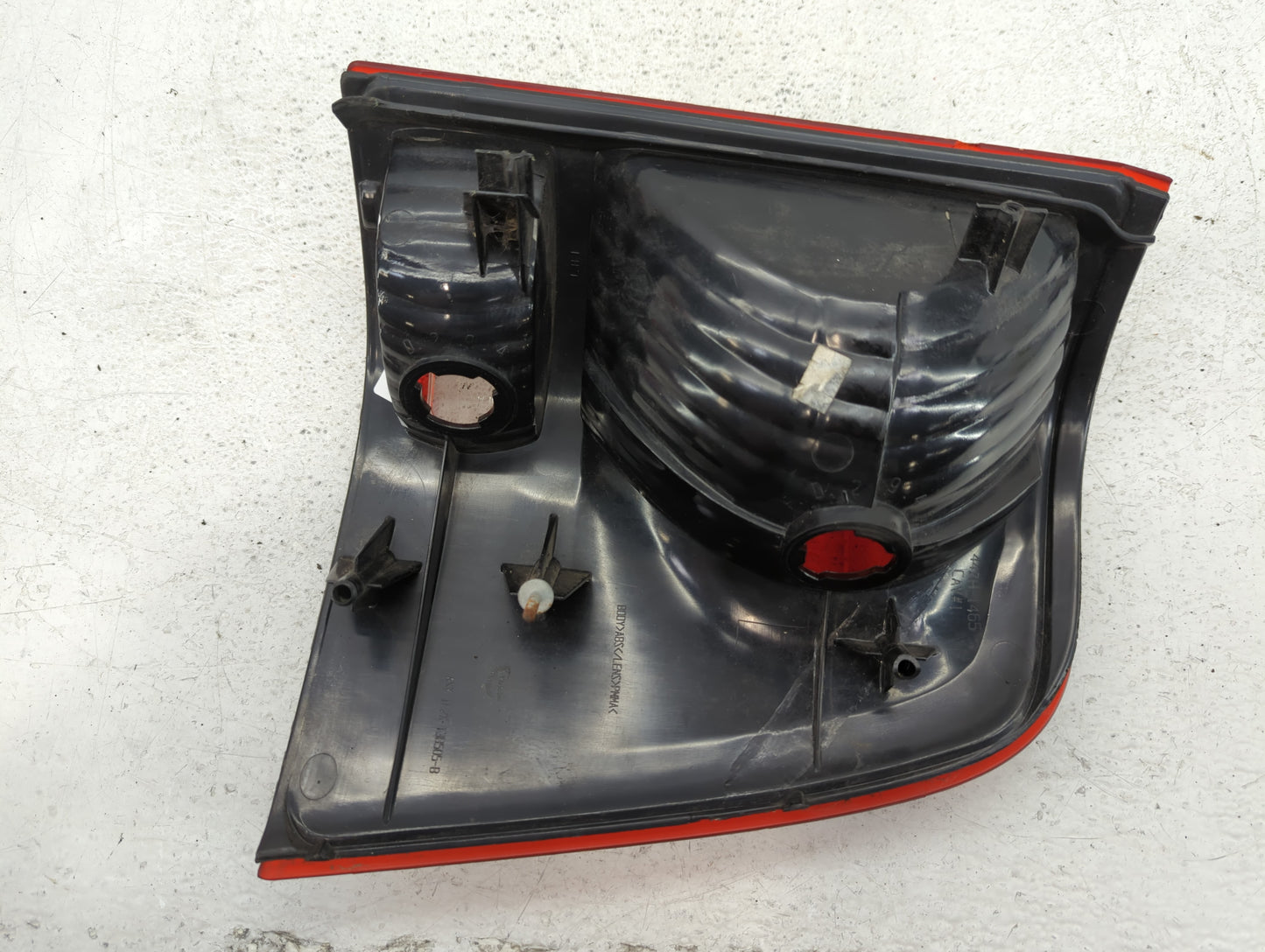 2002-2005 Ford Explorer Tail Light Assembly Driver Left OEM P/N:1L2X-138505-B Fits Fits 2002 2003 2004 2005 OEM Used Auto Pa