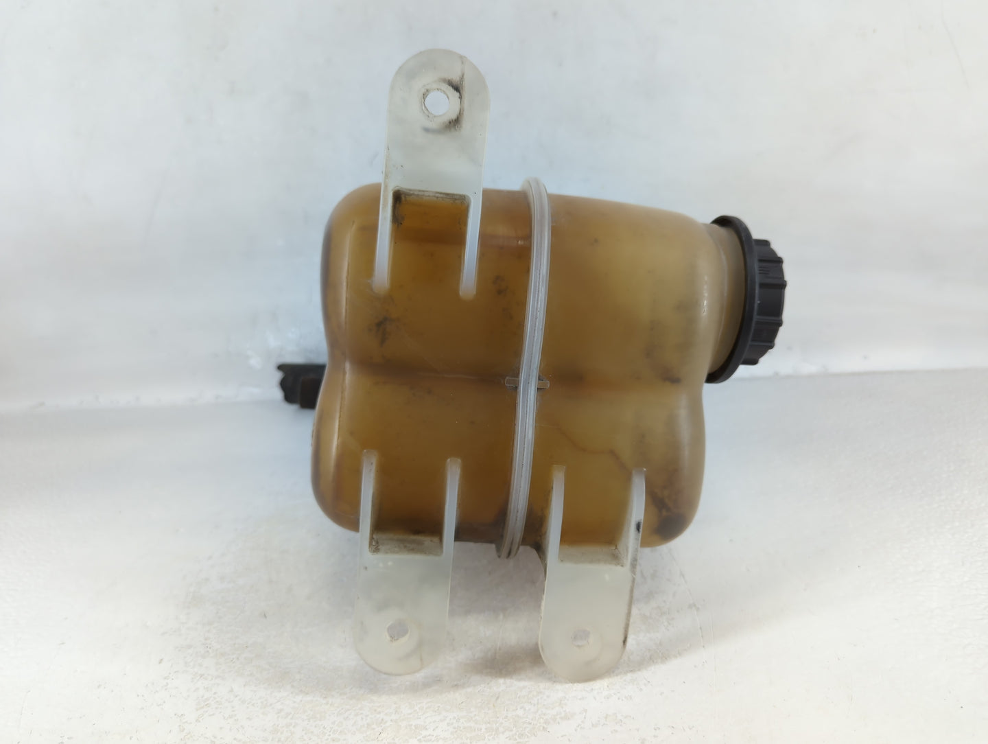2002-2005 Ford Explorer Windshield Washer Fluid Reservoir Bottle Oem - Oemusedautoparts1.com