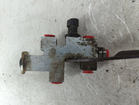 2005 Ford Explorer Brake Proportioning Valve - Oemusedautoparts1.com