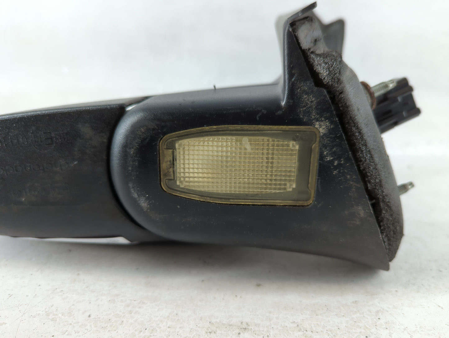 2002-2005 Ford Explorer Driver Side View Mirror - Left Door Mirror OEM Used - Oemusedautoparts1.com