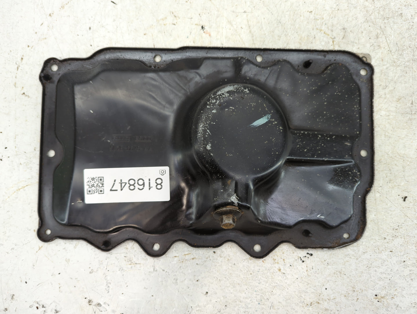 2001-2010 Ford Explorer Engine Oil Pan P/N:5L2E-6675-AA Fits Fits 2001 2002 2003 2004 2005 2006 2007 2008 2009 2010 2011 OEM