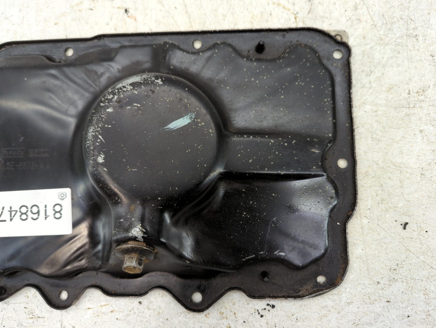 2001-2010 Ford Explorer Engine Oil Pan P/N:5L2E-6675-AA Fits Fits 2001 2002 2003 2004 2005 2006 2007 2008 2009 2010 2011 OEM