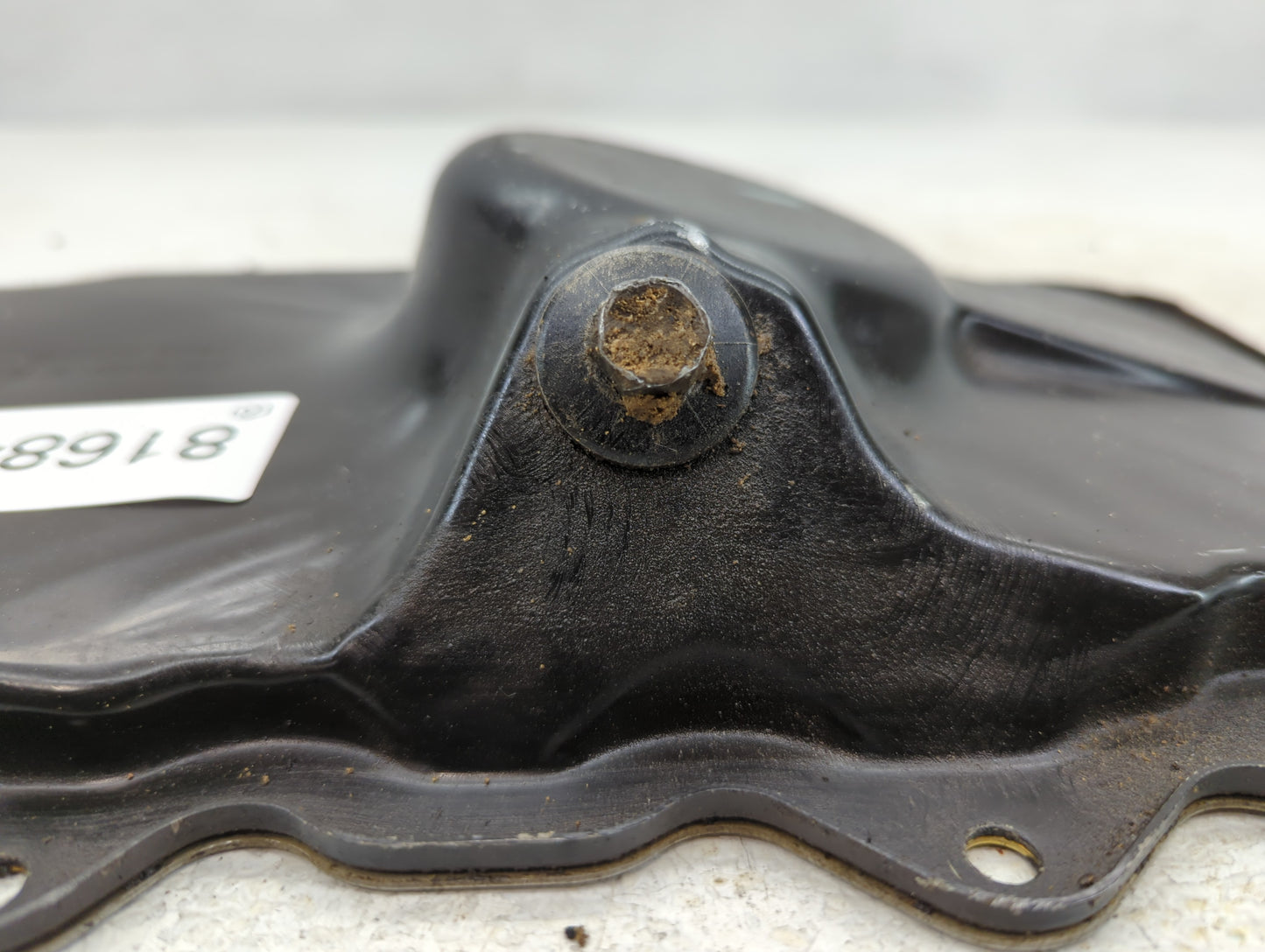 2001-2010 Ford Explorer Engine Oil Pan P/N:5L2E-6675-AA Fits Fits 2001 2002 2003 2004 2005 2006 2007 2008 2009 2010 2011 OEM