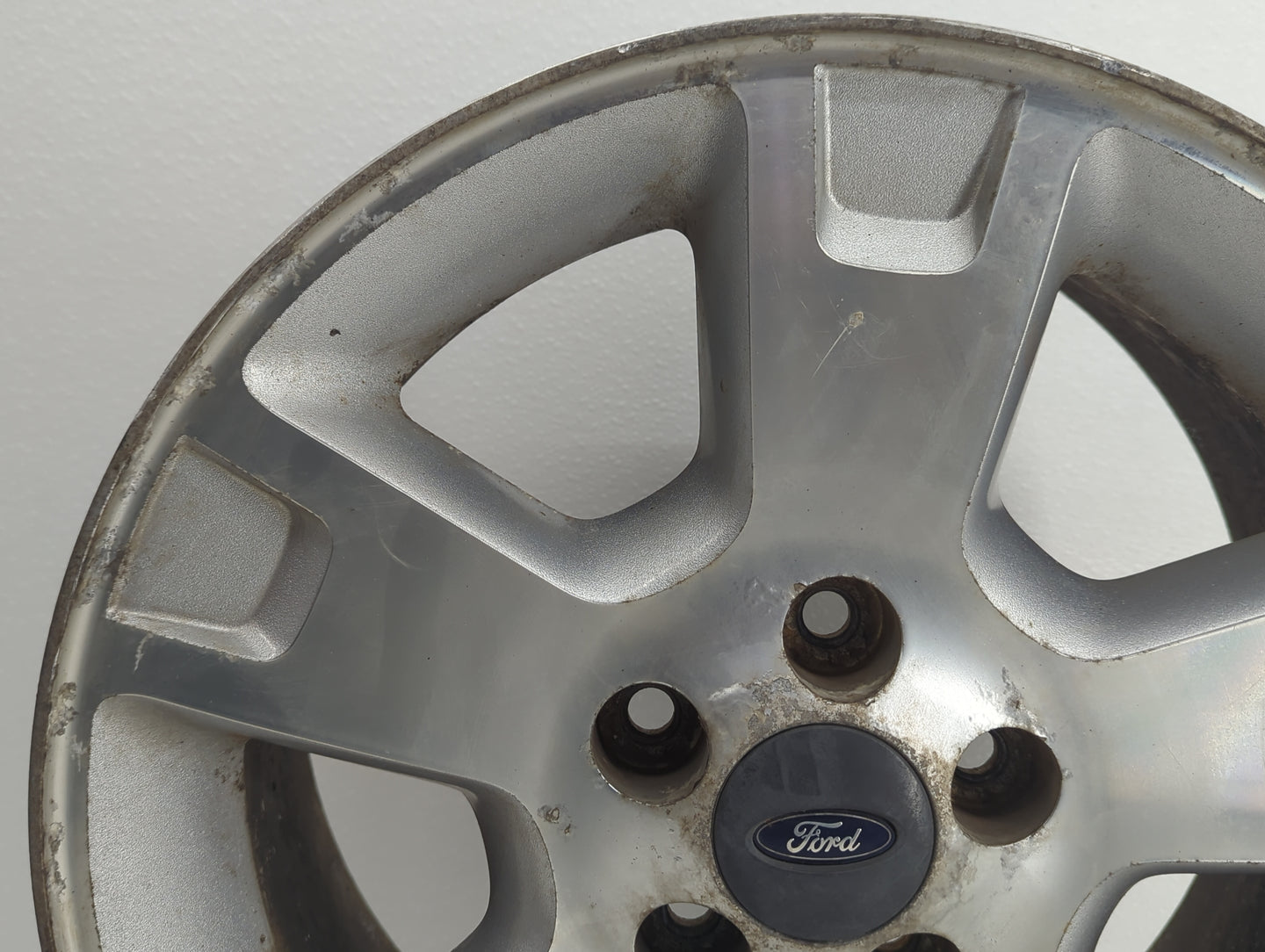 Ford Explorer Oem Wheel Rim 853069 - Oemusedautoparts1.com