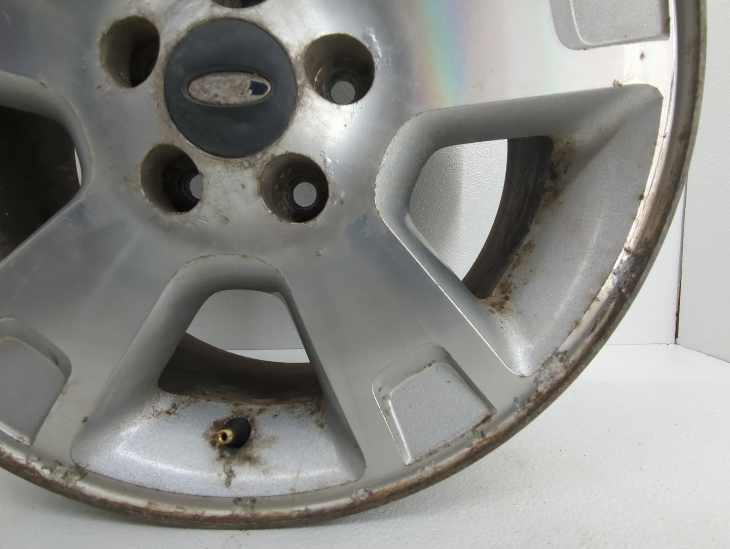 Ford Explorer Oem Wheel Rim 853070 - Oemusedautoparts1.com