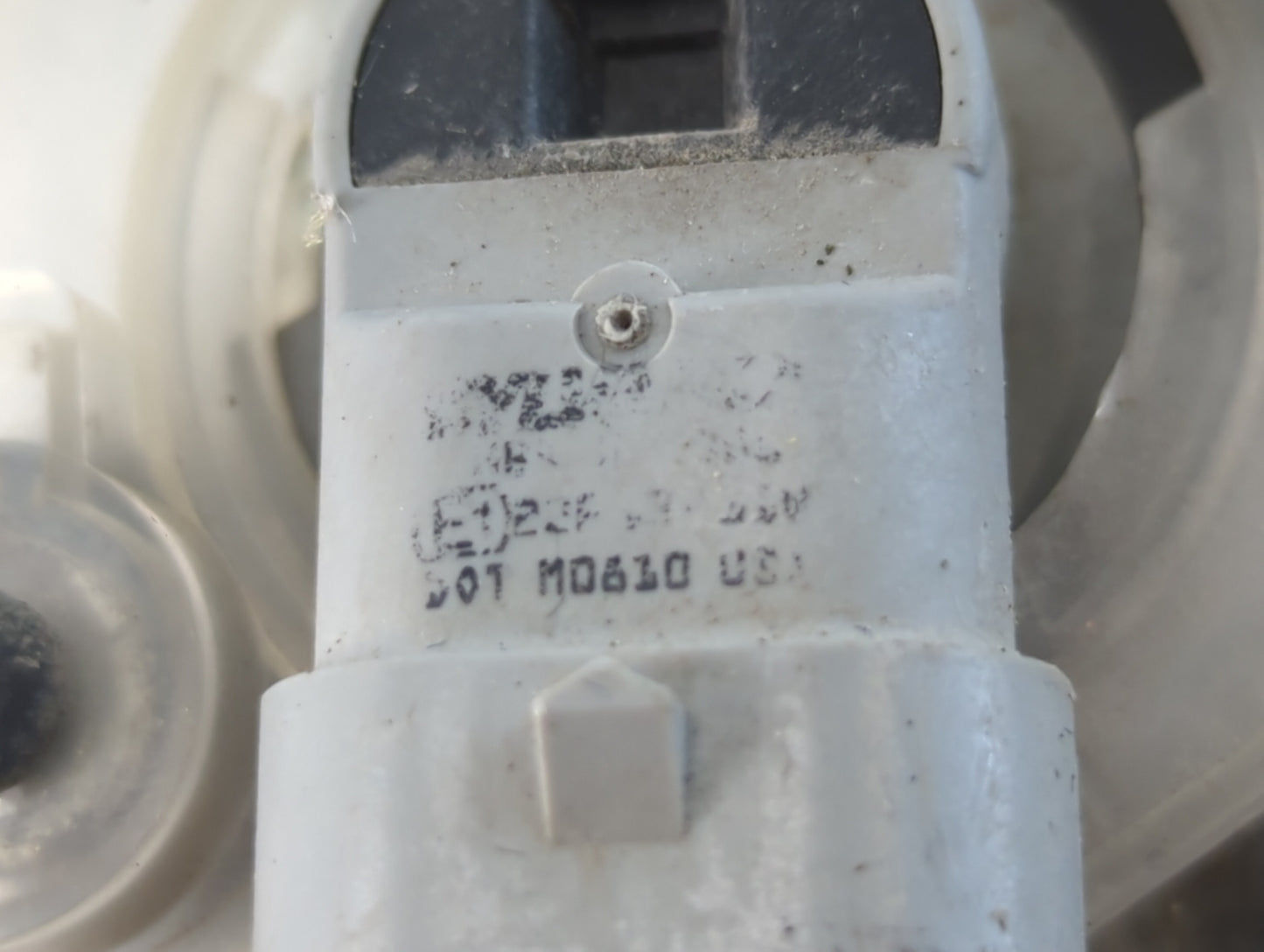 2002-2005 Ford Explorer Driver Left Oem Head Light Headlight Lamp - Oemusedautoparts1.com