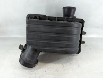 2004-2005 Ford Explorer Air Cleaner Intake-duct Hose Tube - Oemusedautoparts1.com