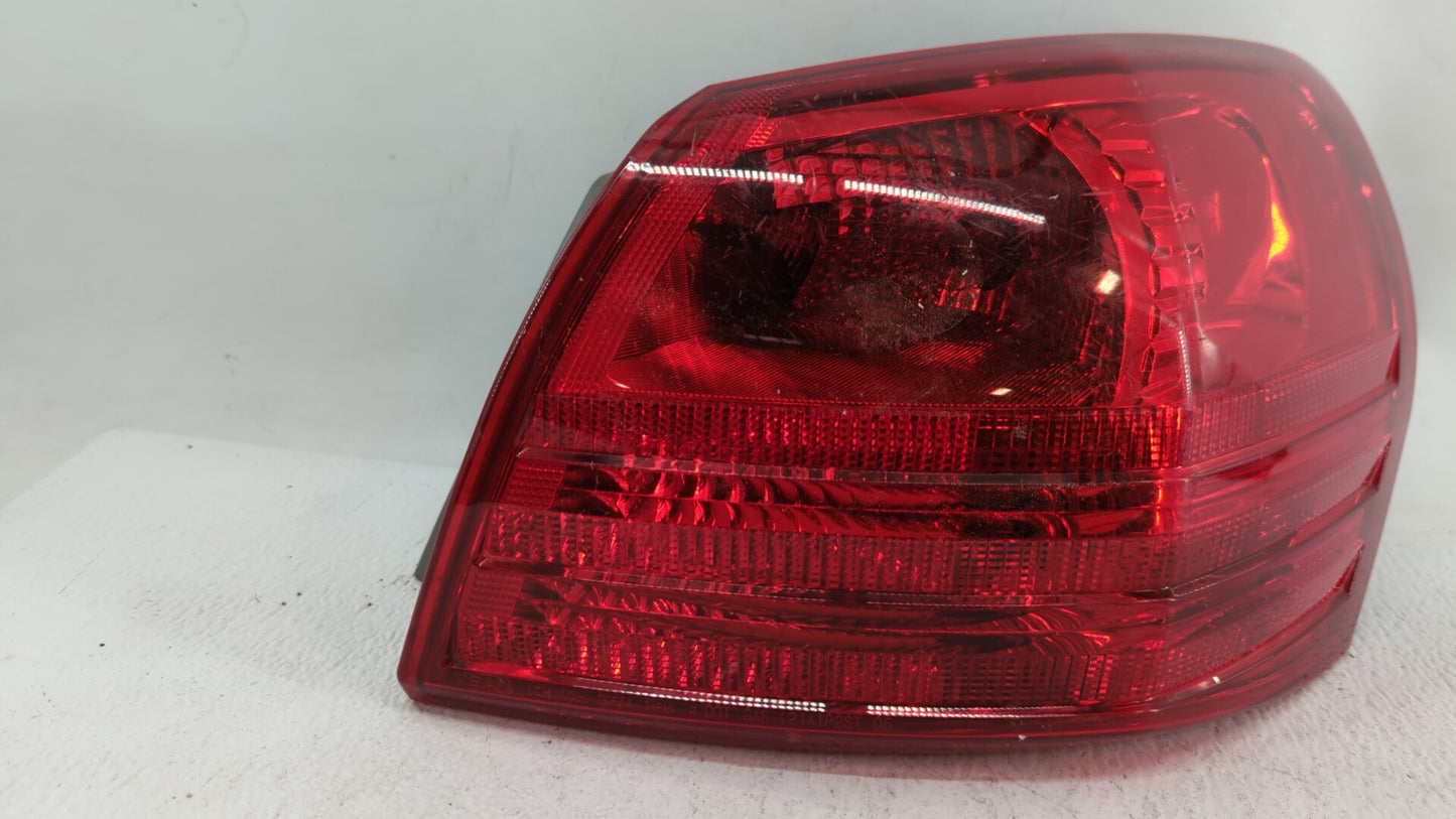 2005 Ford Explorer Tail Light Assembly Passenger Right OEM P/N:1L2X-13B504-B Fits Fits 2002 2003 2004 OEM Used Auto Parts - 