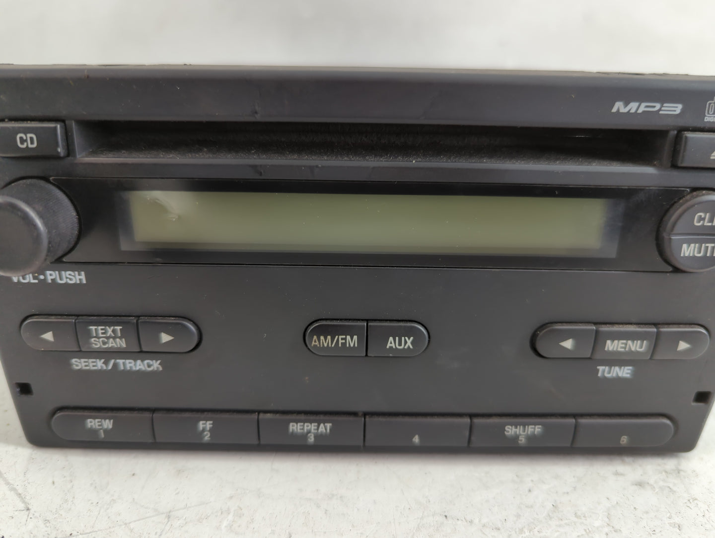 2005 Ford Explorer Sport Trac Radio AM FM Cd Player Receiver Replacement P/N:7L5T-18C869-AC Fits OEM Used Auto Parts - Oemus