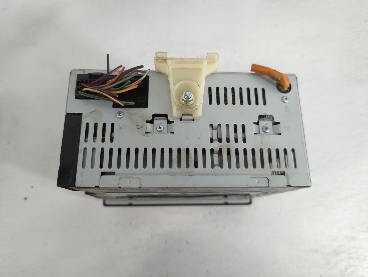 2005 Ford Explorer Sport Trac Radio AM FM Cd Player Receiver Replacement P/N:7L5T-18C869-AC Fits OEM Used Auto Parts - Oemus