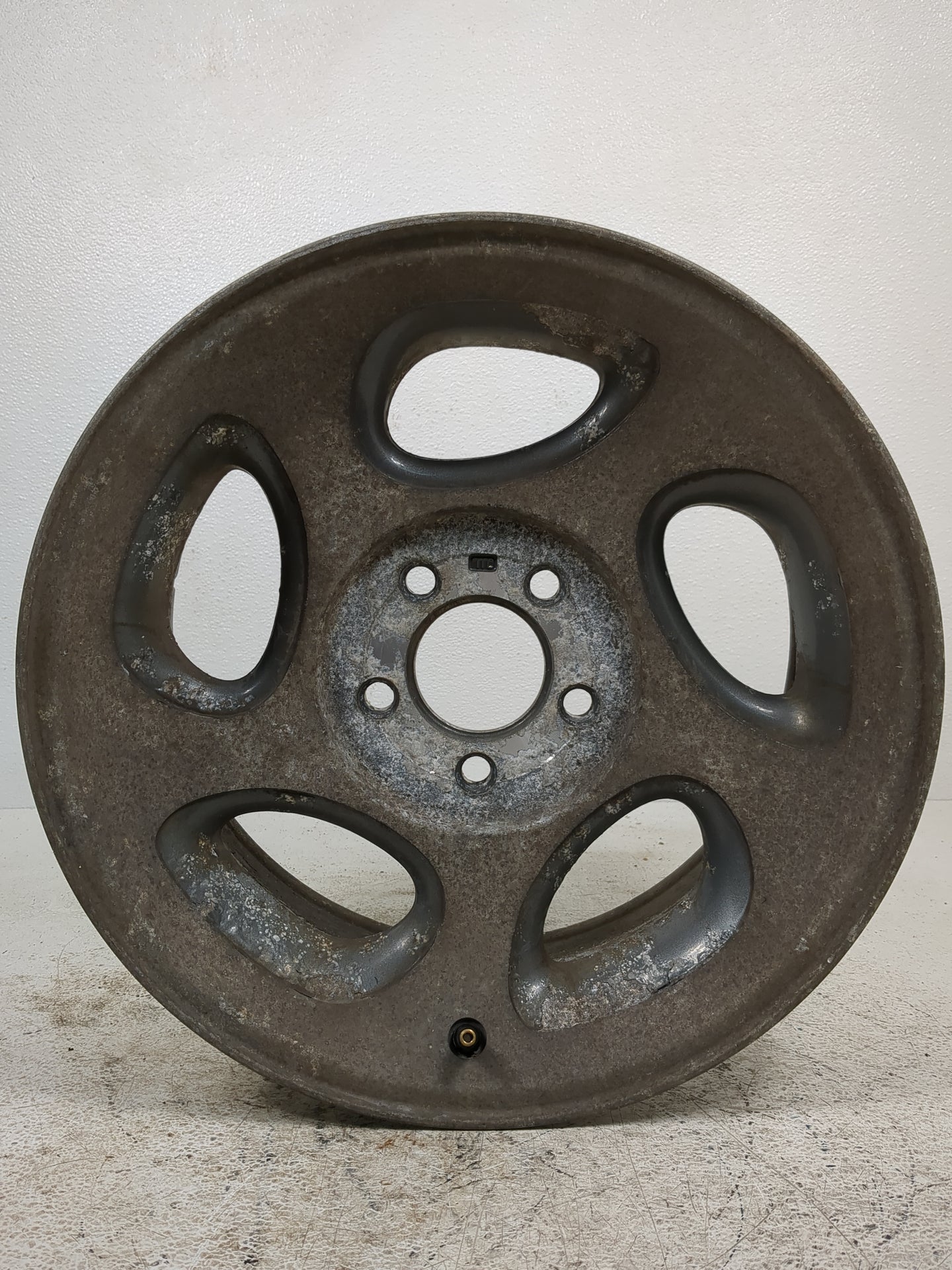 2001-2005 Ford Explorer Sport Trac Oem Wheel Rim - Oemusedautoparts1.com