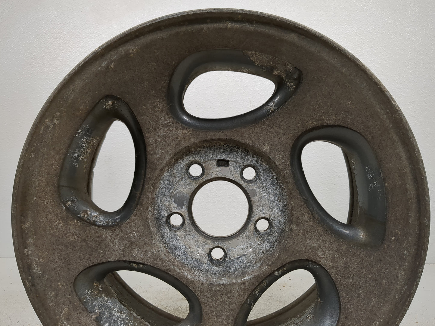 2001-2005 Ford Explorer Sport Trac Oem Wheel Rim - Oemusedautoparts1.com