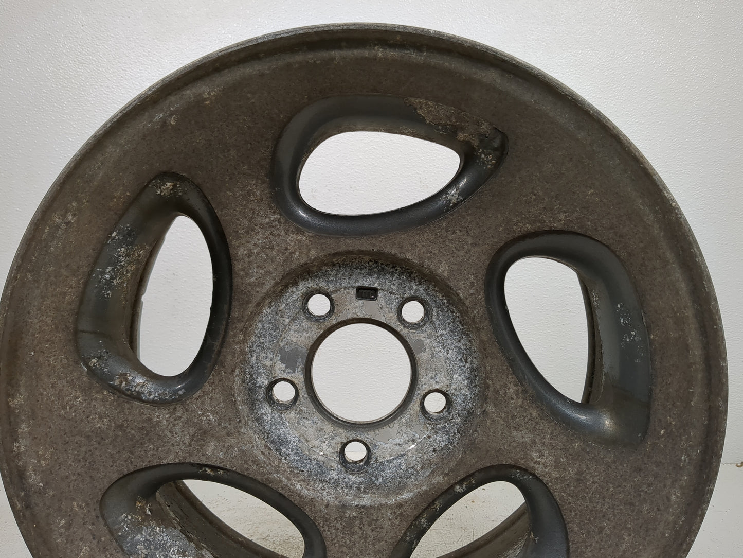 2001-2005 Ford Explorer Sport Trac Oem Wheel Rim - Oemusedautoparts1.com