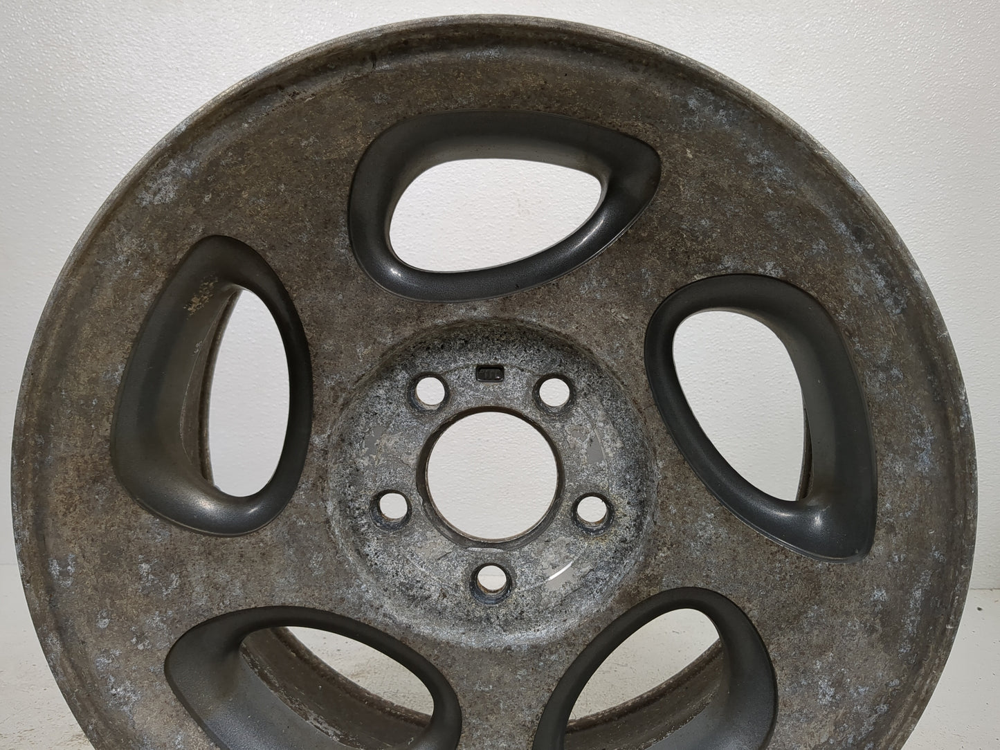 2001-2005 Ford Explorer Sport Trac Oem Wheel Rim - Oemusedautoparts1.com