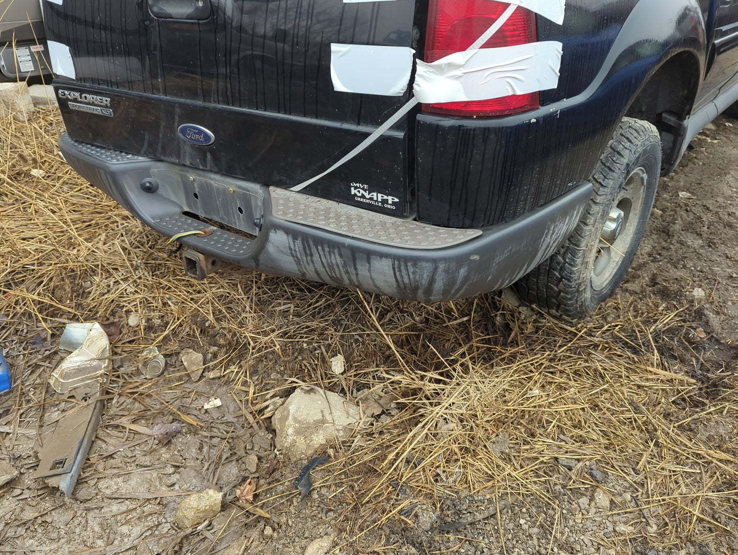 2004-2005 Ford Explorer Sport Trac Rear Bumper Assembly Oem - Oemusedautoparts1.com
