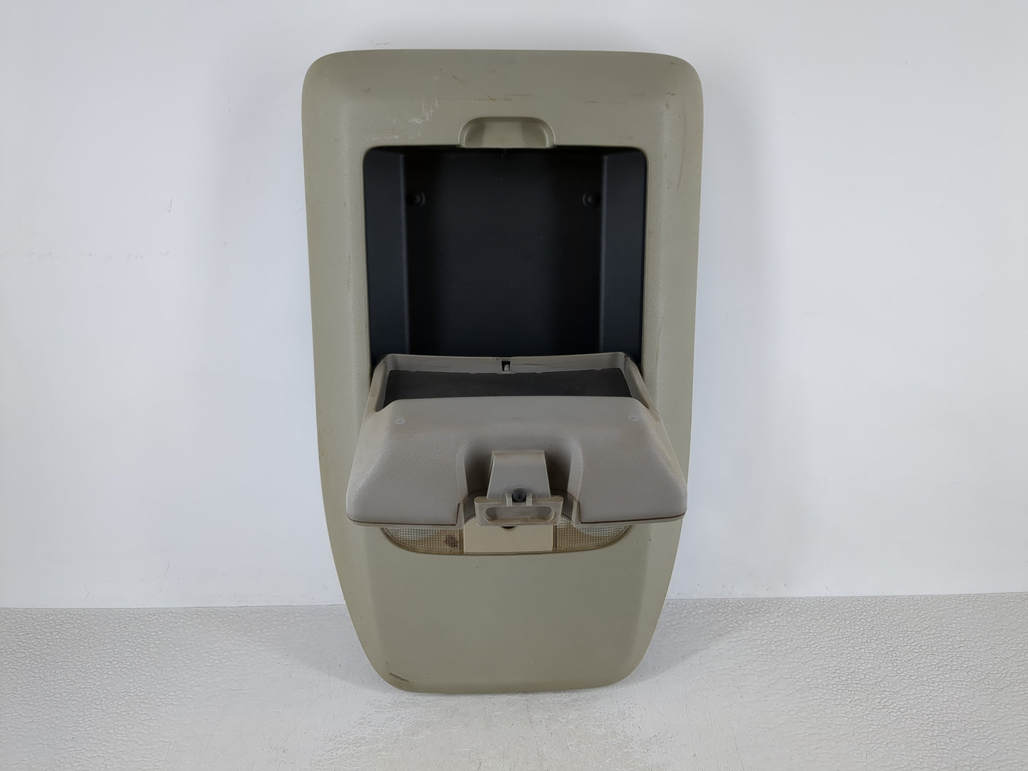 2005 Ford F-150 Overhead Roof Console - Oemusedautoparts1.com