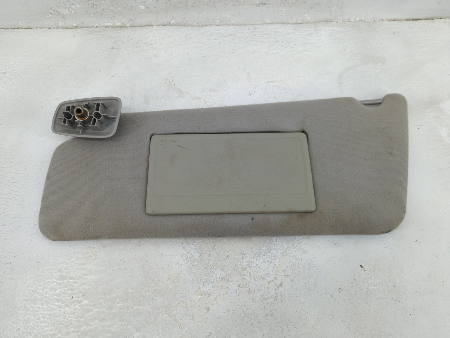 2004-2008 Ford F-150 Sun Visor Shade Replacement Driver Left Mirror Fits Fits 2004 2005 2006 2007 2008 OEM Used Auto Parts -