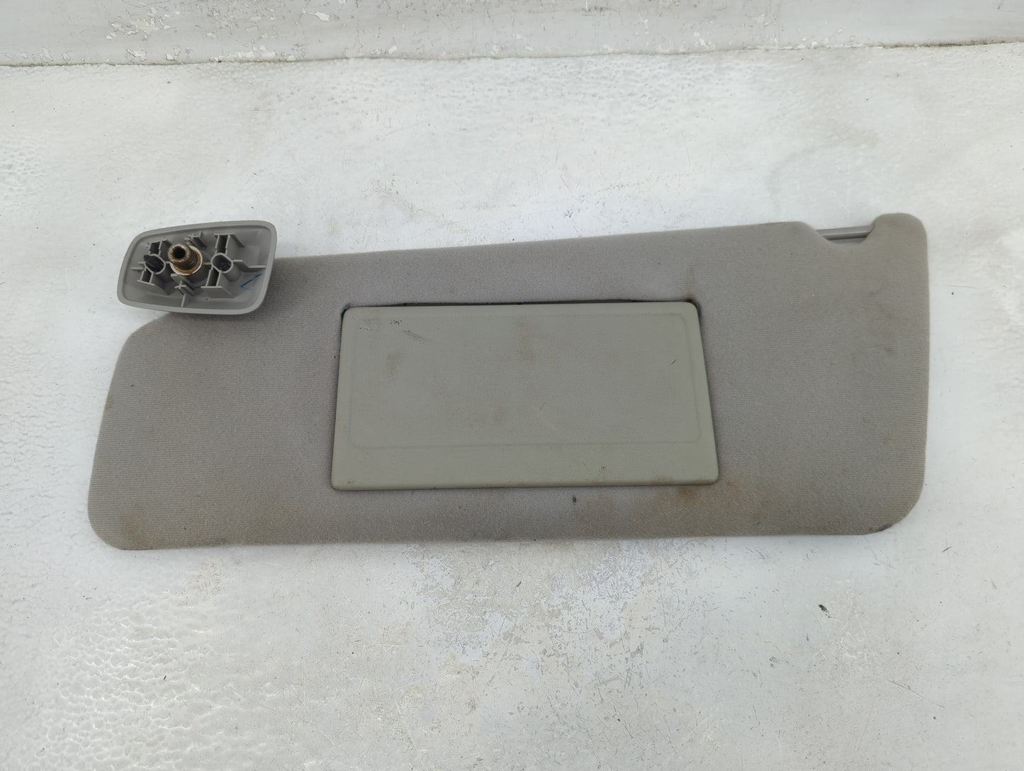 2004-2008 Ford F-150 Sun Visor Shade Replacement Driver Left Mirror Fits Fits 2004 2005 2006 2007 2008 OEM Used Auto Parts -