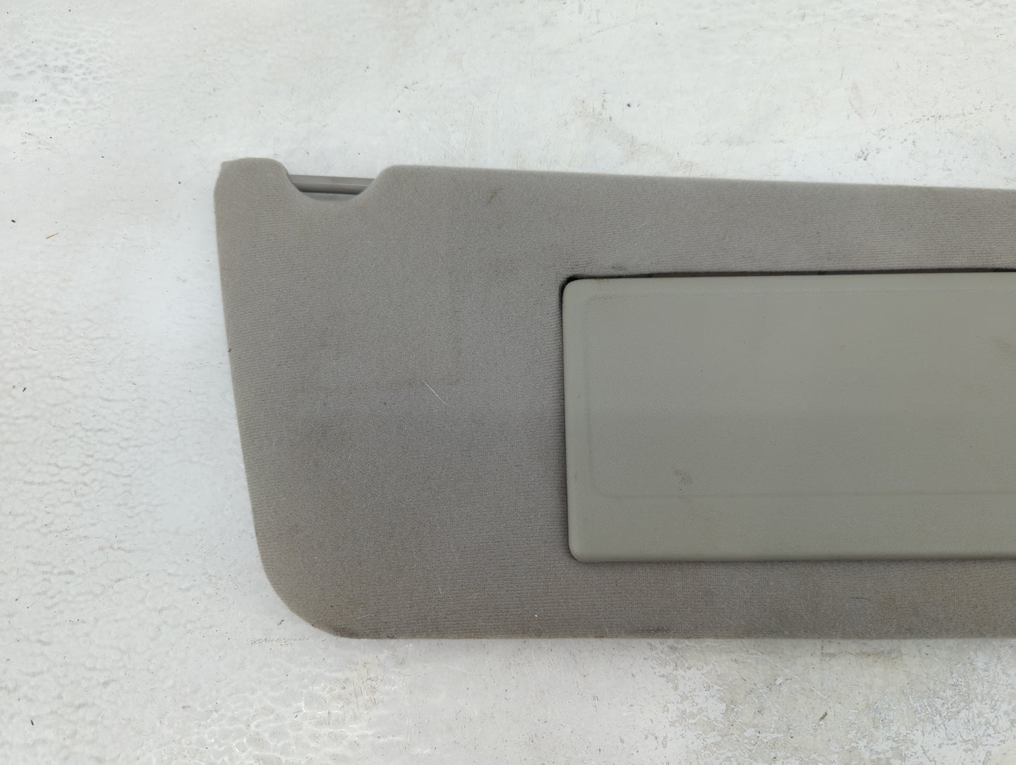2004-2008 Ford F-150 Sun Visor Shade Replacement Passenger Right Mirror Fits Fits 2004 2005 2006 2007 2008 OEM Used Auto Par