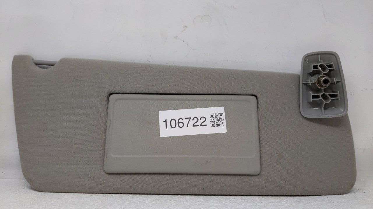 2004-2008 Ford F-150 Sun Visor Shade Replacement Passenger Right Mirror Fits Fits 2004 2005 2006 2007 2008 OEM Used Auto Par