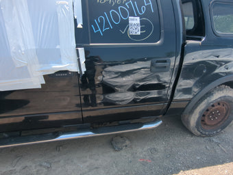 compare product 2004-2005 Ford F-150 Driver Rear Door Oem