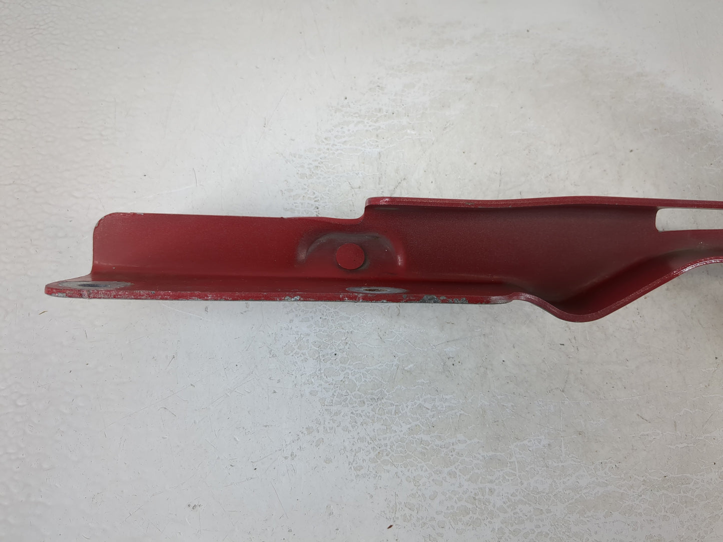 2005 Ford F-150 Driver Hood Hinge Red - Oemusedautoparts1.com