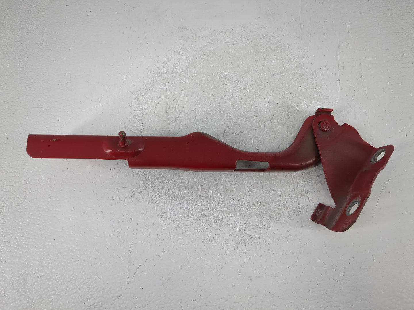 2005 Ford F-150 Driver Hood Hinge Red - Oemusedautoparts1.com