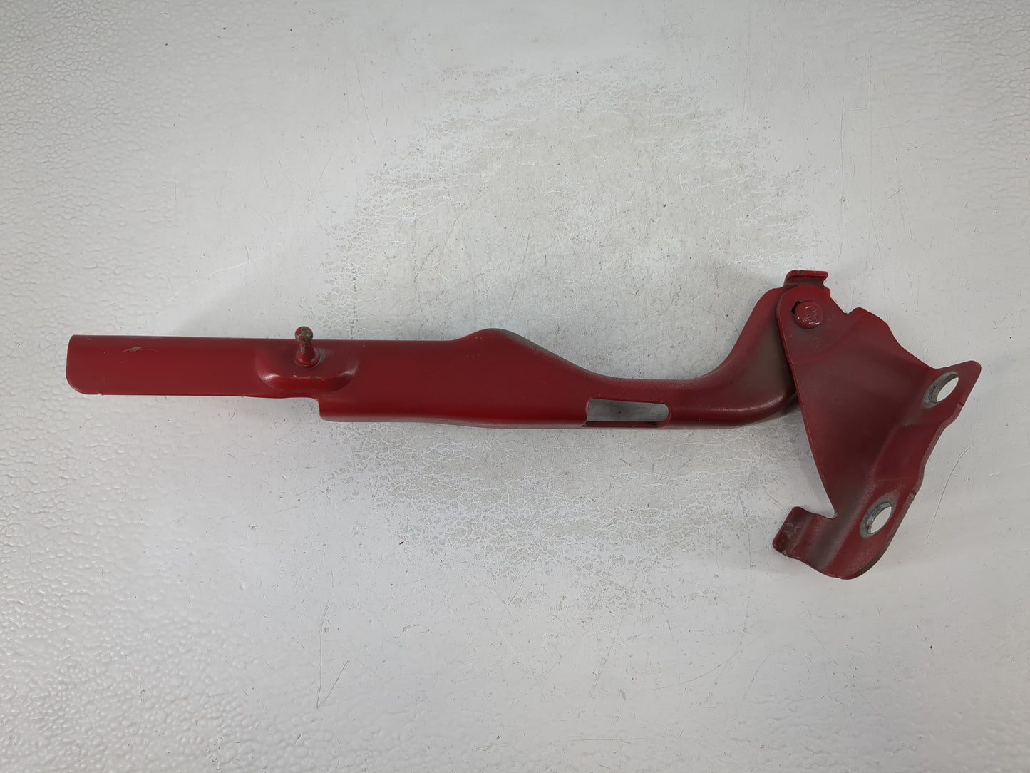 2005 Ford F-150 Driver Hood Hinge Red - Oemusedautoparts1.com